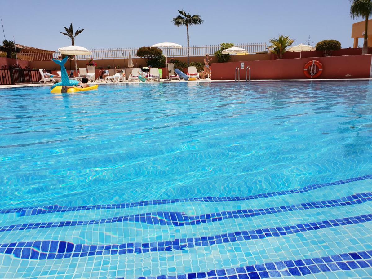 Terrazas Del Duque 2: Beachfront Oasis with Sea Views and Heated Pool Costa Adeje  Exterior photo