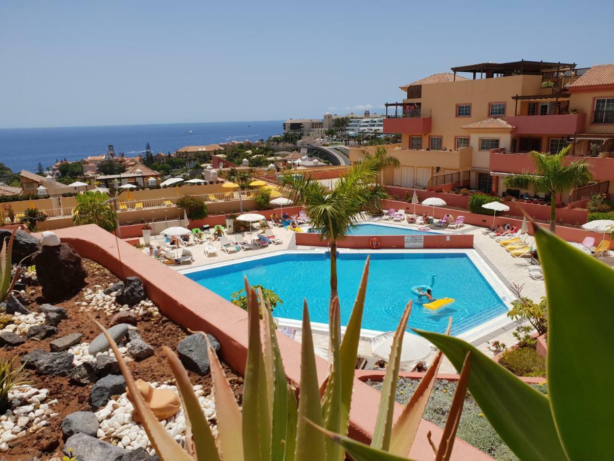 Terrazas Del Duque 2: Beachfront Oasis with Sea Views and Heated Pool Costa Adeje  Exterior photo