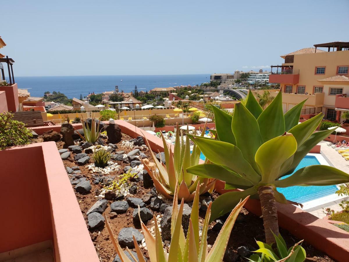 Terrazas Del Duque 2: Beachfront Oasis with Sea Views and Heated Pool Costa Adeje  Exterior photo